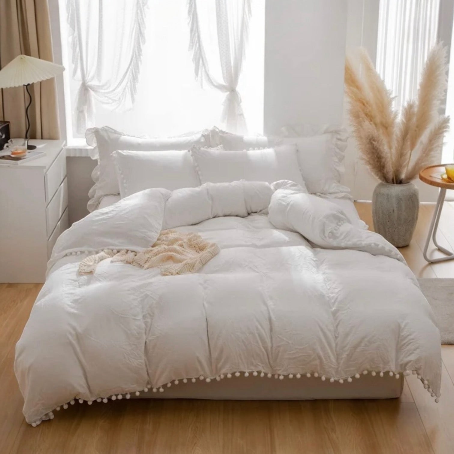 Arma tu Pack Pompones ( Plumón Hipoalergénico + Funda de Plumón pompones ) Arma tu Pack Pompones ( Plumón Hipoalergénico + Funda de Plumón pompones )