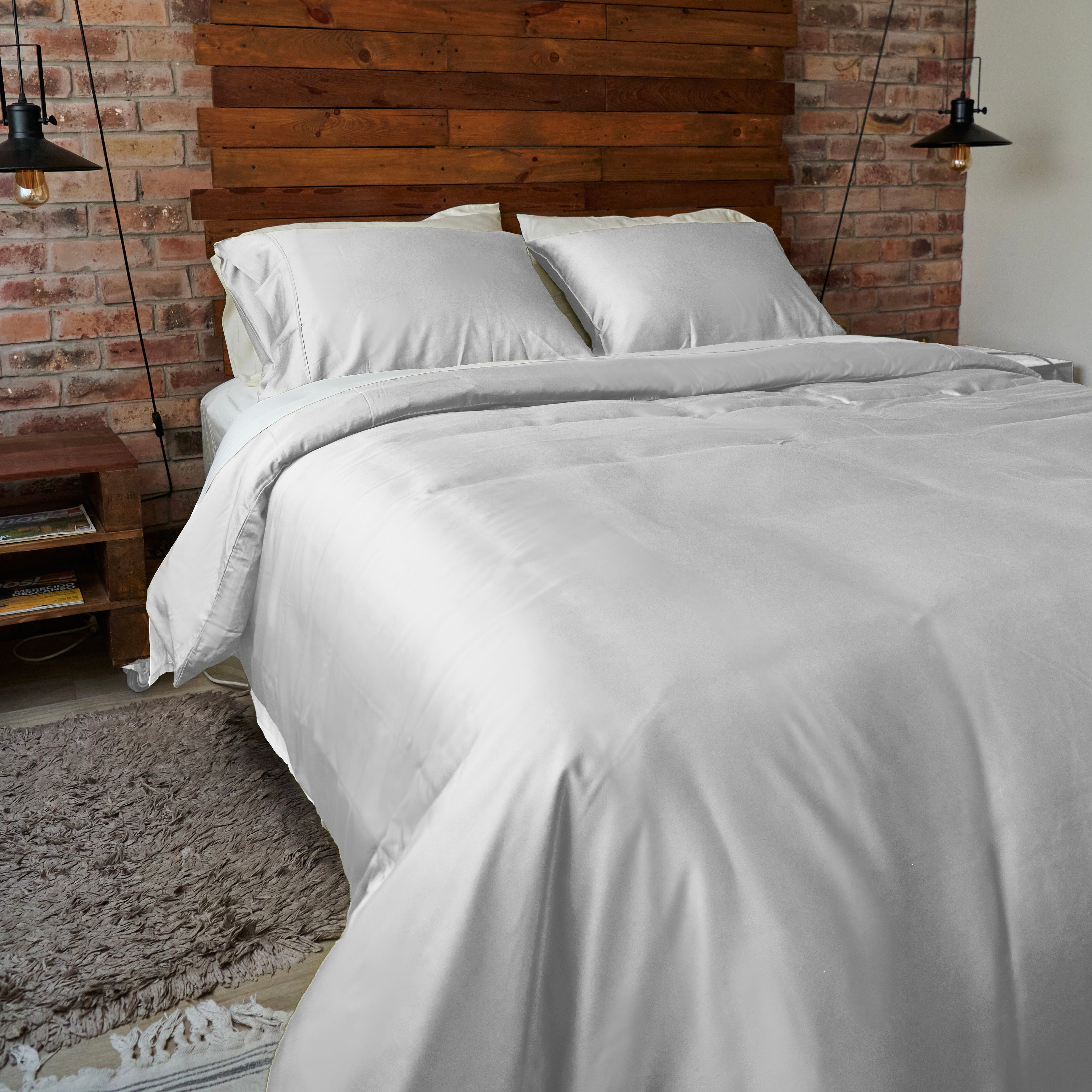 Pack Deluxe Plumón Hipoalergénico + Funda de Plumón Plomo Plata Pack Deluxe Plumón Hipoalergénico + Funda de Plumón Plomo Plata