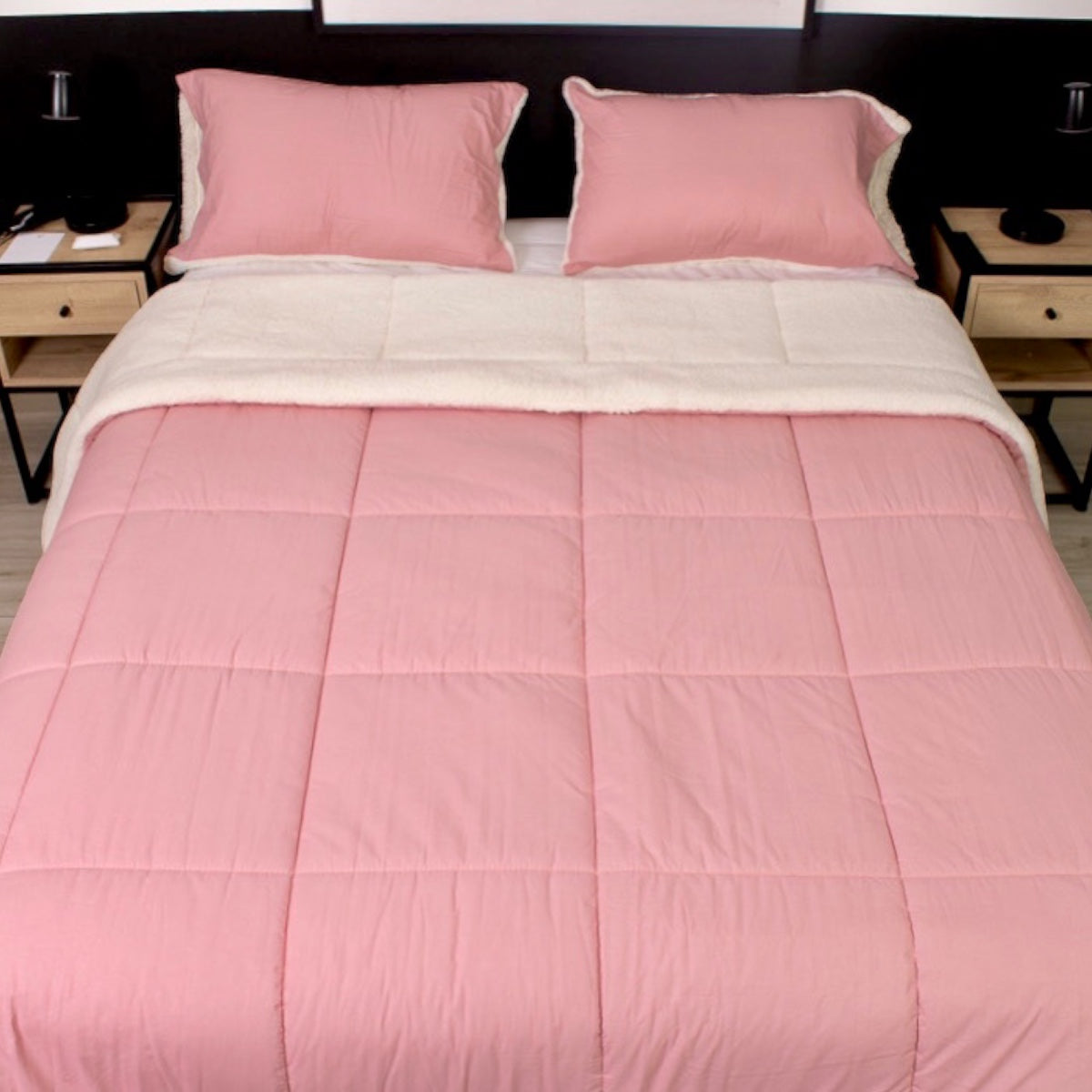Edredón Palo Rosa de Algodón Pima Reverso Sherpa Edredón Palo Rosa de Algodón Pima Reverso Sherpa