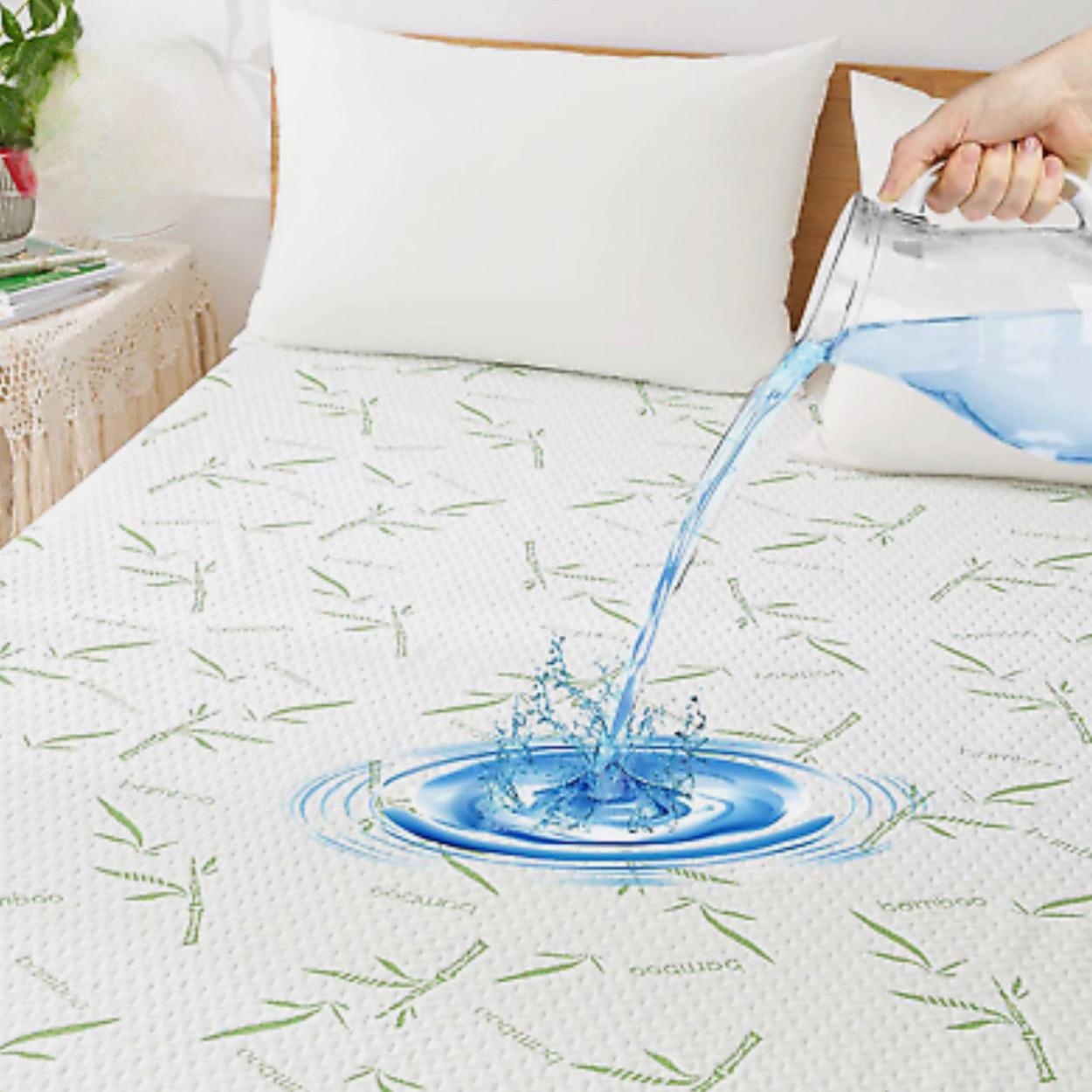 PROTECTOR IMPERMEABLE DE COLCHÓN